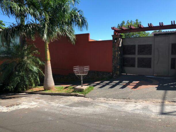 alquilo casa en asunción zona palacio de justicia 